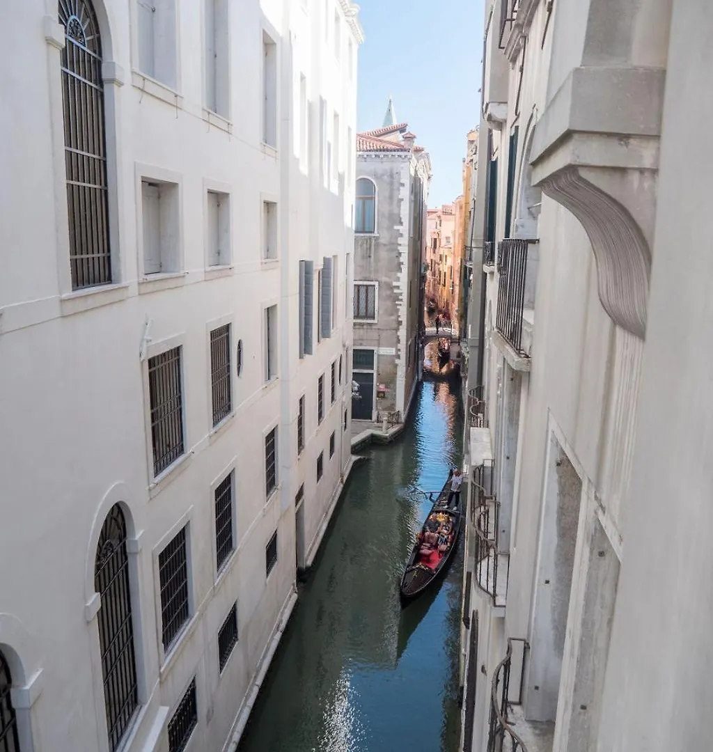 Maison d'hôtes Ego' Residence Venise